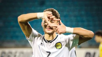 وداع مؤثر بالفيديو عودة الفاخوري يغادر الحسين إربد إلى بيراميدز